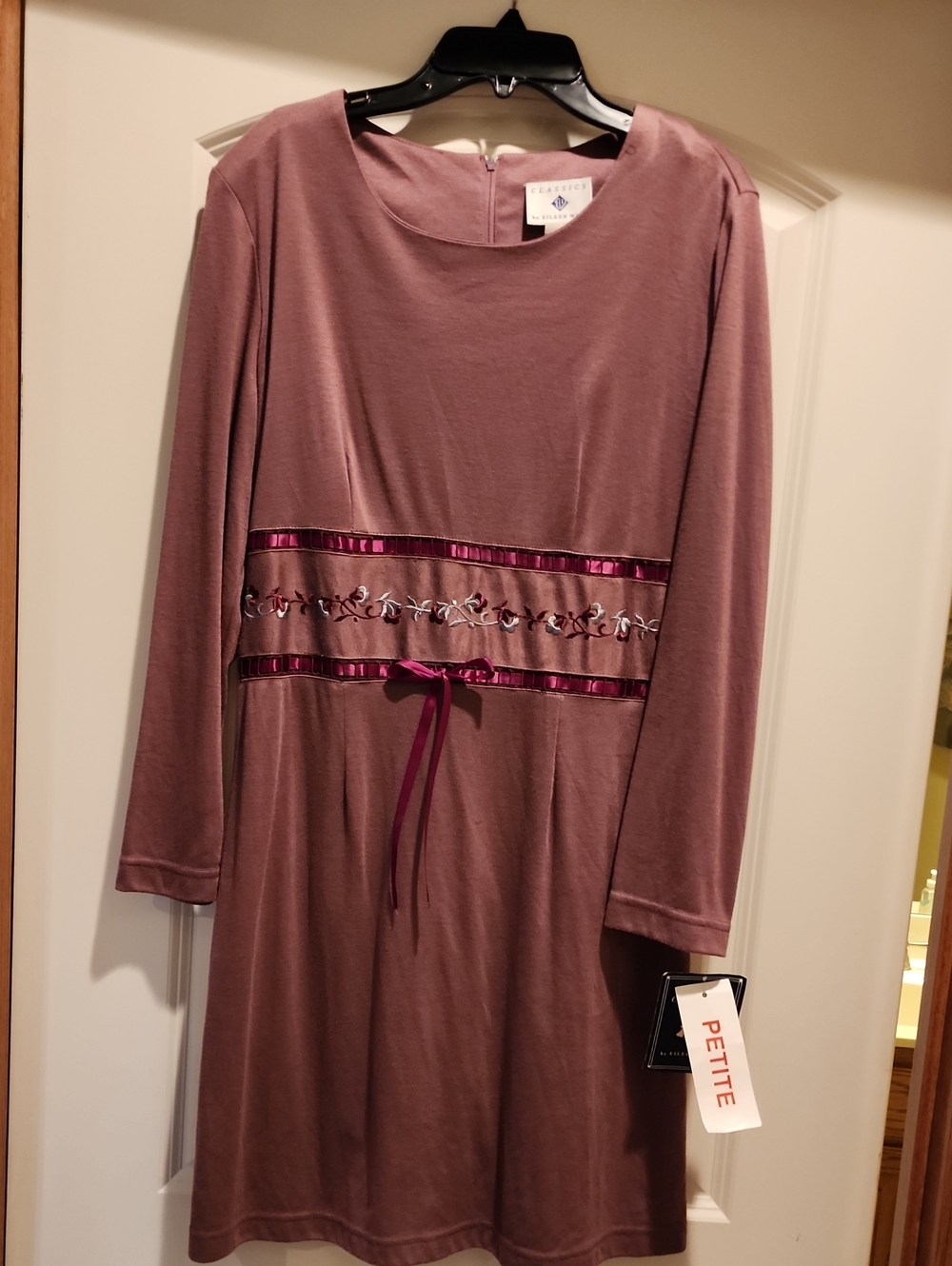 VTG Styleworks Knit Empire Waist Dress Dusty Mauve Long Sleeve M